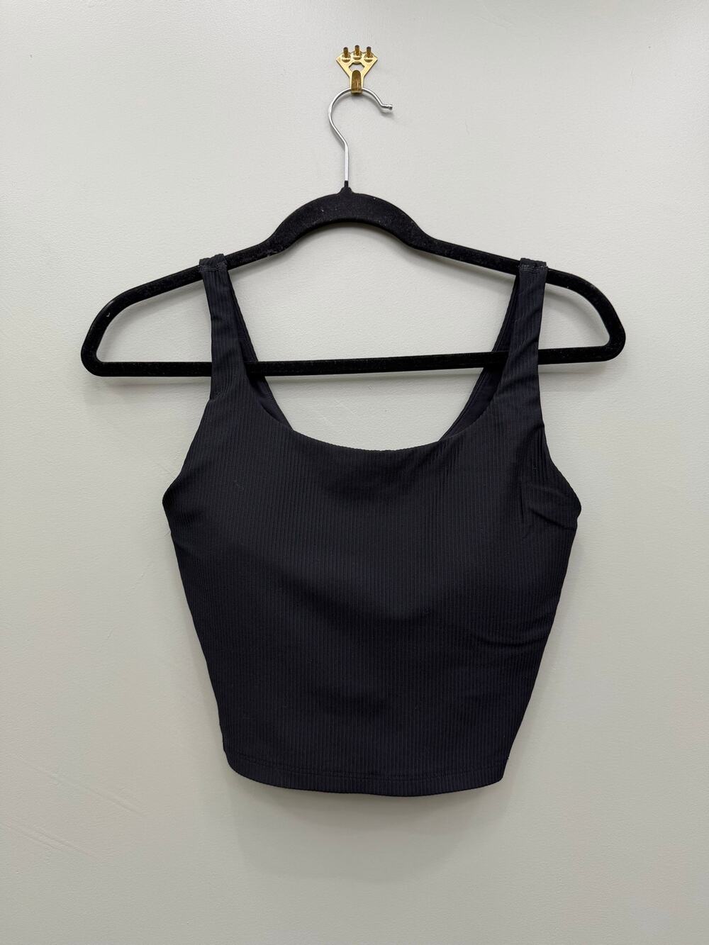 Old Navy Active PowerSoft Ribbed Cropped Tank Top Medium Black Built In Bra